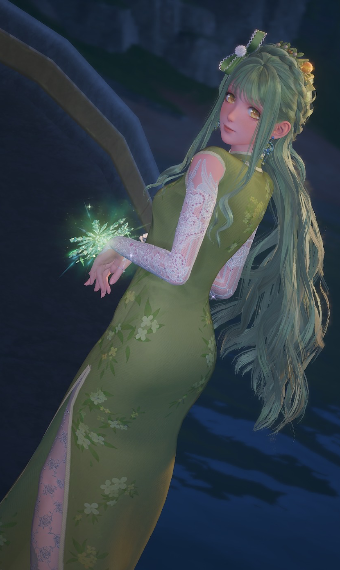 The Lady in green. image