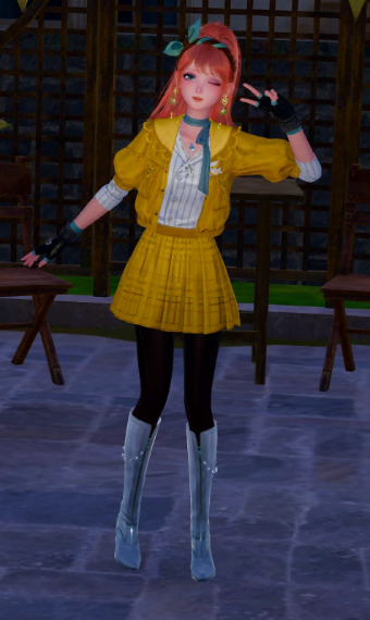 Ace Attorney cosplay image